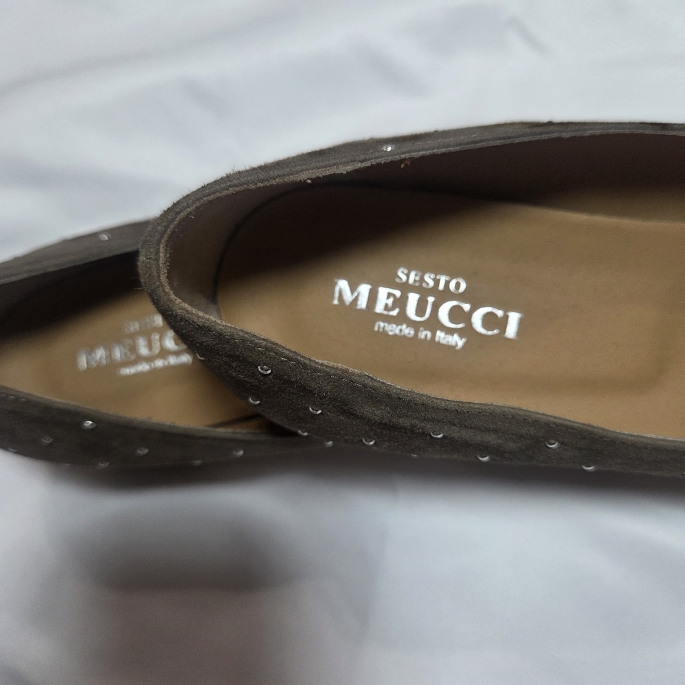 Sesto Meucci Taupe Suede Studded Flats 10 - Picture 9 of 11